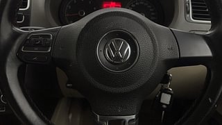 Used 2014 volkswagen Vento 1.6L Highline Petrol Petrol Manual top_features Steering mounted controls