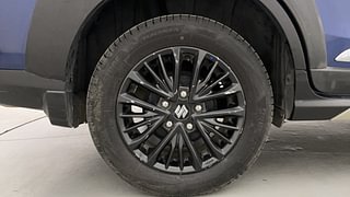 Used 2020 Maruti Suzuki XL6 [2019-2022] Alpha MT Petrol Petrol Manual tyres RIGHT REAR TYRE RIM VIEW
