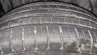 Used 2022 Toyota Glanza V Petrol Manual tyres LEFT REAR TYRE TREAD VIEW