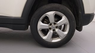 Used 2019 JEEP Compass [2017-2021] Limited 1.4 Petrol AT Petrol Automatic tyres LEFT REAR TYRE RIM VIEW