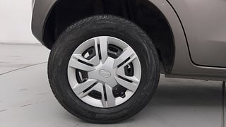 Used 2020 Datsun Redi-GO [2015-2019] S 1.0 Petrol Manual tyres RIGHT REAR TYRE RIM VIEW