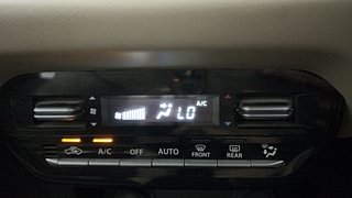 Used 2022 Toyota Glanza E Petrol Manual top_features Automatic climate control