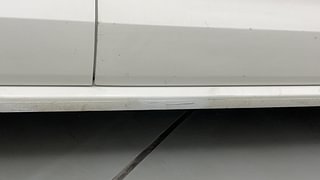 Used 2012 Volkswagen Polo [2010-2014] Highline1.2L (P) Petrol Manual dents MINOR SCRATCH