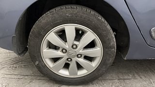 Used 2015 Hyundai Xcent [2014-2017] S (O) Petrol Petrol Manual tyres RIGHT REAR TYRE RIM VIEW