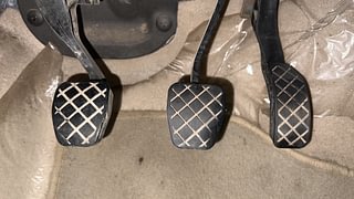 Used 2014 volkswagen Vento 1.6L Highline Petrol Petrol Manual interior PEDALS VIEW