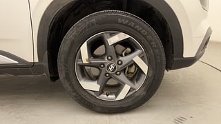 Used 2021 Hyundai Venue [2019-2022] SX 1.0  Turbo iMT Petrol Manual tyres RIGHT FRONT TYRE RIM VIEW