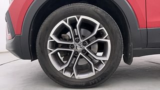 Used 2022 Skoda Kushaq Style 1.5L TSI MT Petrol Manual tyres LEFT FRONT TYRE RIM VIEW