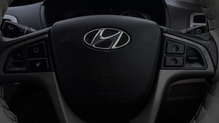 Used 2011 Hyundai i20 [2008-2012] Sportz 1.2 Petrol Manual top_features Airbags