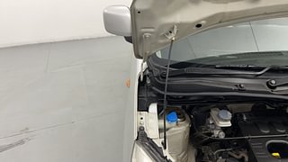 Used 2018 Maruti Suzuki Wagon R 1.0 [2010-2019] VXi Petrol Manual engine ENGINE RIGHT SIDE HINGE & APRON VIEW