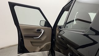 Used 2017 Mahindra TUV300 [2015-2020] T8 mHAWK100 Diesel Manual interior LEFT FRONT DOOR OPEN VIEW