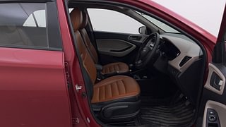 Used 2017 Hyundai Elite i20 [2014-2018] Asta 1.2 (O) Petrol Manual interior RIGHT SIDE FRONT DOOR CABIN VIEW