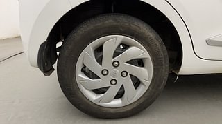 Used 2019 Hyundai New Santro 1.1 Sportz CNG Petrol+cng Manual tyres RIGHT REAR TYRE RIM VIEW