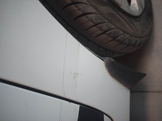 Used 2018 Hyundai Eon [2011-2018] Magna + Petrol Manual dents MINOR DENT