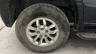 Used 2017 Mahindra TUV300 [2015-2020] T8 mHAWK100 Diesel Manual tyres RIGHT REAR TYRE RIM VIEW
