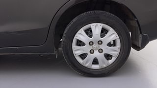 Used 2015 Honda Amaze [2013-2016] 1.2 S i-VTEC Petrol Manual tyres LEFT REAR TYRE RIM VIEW