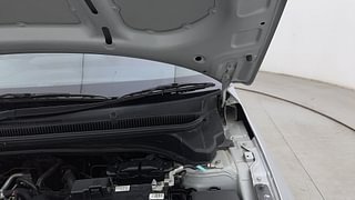 Used 2023 Hyundai New i20 Sportz 1.2 MT Petrol Manual engine ENGINE LEFT SIDE HINGE & APRON VIEW