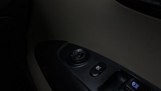 Used 2012 Hyundai i10 [2010-2016] Sportz AT Petrol Petrol Automatic top_features Adjustable ORVM