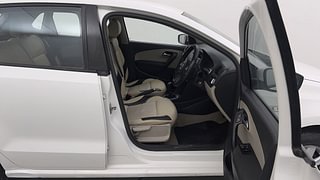 Used 2012 Volkswagen Polo [2010-2014] Highline1.2L (P) Petrol Manual interior RIGHT SIDE FRONT DOOR CABIN VIEW