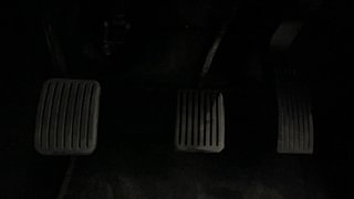 Used 2015 Hyundai Xcent [2014-2017] S (O) Petrol Petrol Manual interior PEDALS VIEW