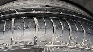 Used 2020 Hyundai Creta SX (O) Diesel Diesel Manual tyres RIGHT FRONT TYRE TREAD VIEW