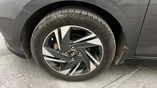 Used 2021 Hyundai New i20 Asta (O) 1.5 MT Diesel Manual tyres LEFT FRONT TYRE RIM VIEW