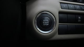 Used 2023 Toyota Glanza V Petrol Manual top_features Keyless start