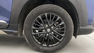 Used 2020 Maruti Suzuki XL6 [2019-2022] Alpha MT Petrol Petrol Manual tyres RIGHT FRONT TYRE RIM VIEW