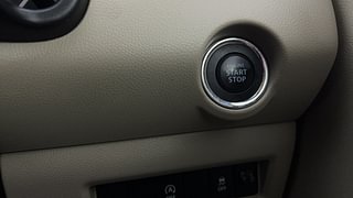 Used 2021 Maruti Suzuki Dzire ZXI AMT Petrol Automatic top_features Keyless start