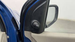 Used 2016 Maruti Suzuki Celerio VXI CNG Petrol+cng Manual top_features Adjustable ORVM