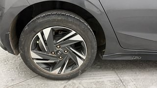 Used 2021 Hyundai New i20 Asta (O) 1.5 MT Diesel Manual tyres RIGHT REAR TYRE RIM VIEW