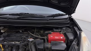 Used 2011 Hyundai i20 [2008-2012] Sportz 1.2 Petrol Manual engine ENGINE LEFT SIDE HINGE & APRON VIEW