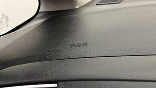 Used 2018 Honda WR-V [2017-2020] VX i-VTEC Petrol Manual top_features Airbags