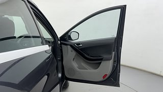 Used 2020 Tata Nexon [2017-2020] XZ Petrol Petrol Manual interior RIGHT FRONT DOOR OPEN VIEW