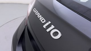 Used 2021 Hyundai Grand i10 Nios Sportz 1.2 Kappa VTVT Petrol Manual dents MINOR SCRATCH