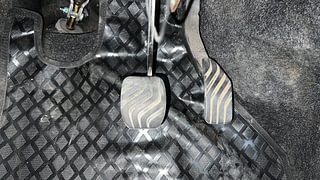 Used 2019 Renault Kwid [2015-2019] 1.0 RXL AMT Petrol Automatic interior PEDALS VIEW