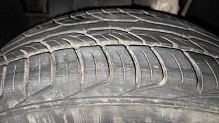 Used 2019 Mahindra Marazzo M2 8str Diesel Manual tyres LEFT FRONT TYRE TREAD VIEW