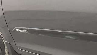 Used 2015 Maruti Suzuki Swift [2011-2017] VXi Petrol Manual dents MINOR DENT