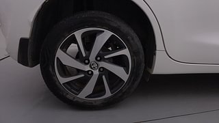 Used 2023 Toyota Glanza V Petrol Manual tyres RIGHT REAR TYRE RIM VIEW