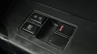 Used 2019 Maruti Suzuki Vitara Brezza [2016-2020] LDi Diesel Manual top_features Power windows