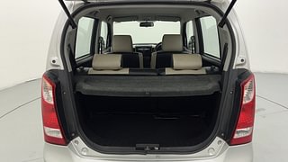 Used 2018 Maruti Suzuki Wagon R 1.0 [2010-2019] VXi Petrol Manual interior DICKY INSIDE VIEW