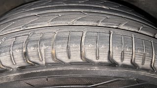 Used 2015 Honda Amaze [2013-2016] 1.2 S i-VTEC Petrol Manual tyres RIGHT REAR TYRE TREAD VIEW