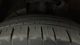 Used 2020 Maruti Suzuki Swift [2017-2021] ZXi AMT Petrol Automatic tyres LEFT FRONT TYRE TREAD VIEW