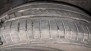 Used 2011 Hyundai i20 [2008-2012] Sportz 1.2 Petrol Manual tyres LEFT REAR TYRE TREAD VIEW