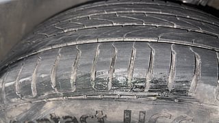 Used 2014 volkswagen Vento 1.6L Highline Petrol Petrol Manual tyres LEFT FRONT TYRE TREAD VIEW