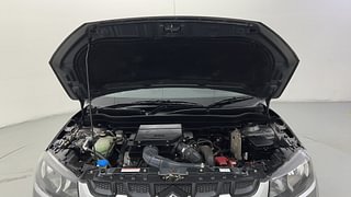 Used 2019 Maruti Suzuki Vitara Brezza [2016-2020] LDi Diesel Manual engine ENGINE & BONNET OPEN FRONT VIEW