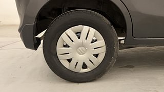 Used 2017 Maruti Suzuki Alto 800 [2016-2019] Vxi Petrol Manual tyres RIGHT REAR TYRE RIM VIEW