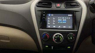 Used 2018 Hyundai Eon [2011-2018] Magna + Petrol Manual interior MUSIC SYSTEM & AC CONTROL VIEW
