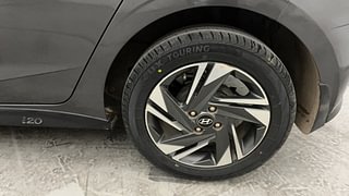 Used 2021 Hyundai New i20 Asta (O) 1.5 MT Diesel Manual tyres LEFT REAR TYRE RIM VIEW