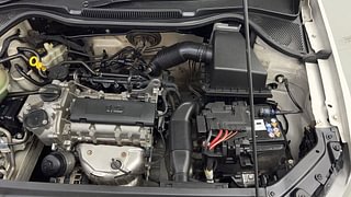 Used 2017 Volkswagen Polo [2015-2019] Highline1.2L (P) Petrol Manual engine ENGINE LEFT SIDE VIEW