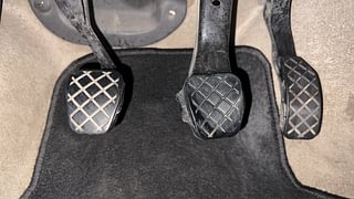 Used 2012 Volkswagen Polo [2010-2014] Highline1.2L (P) Petrol Manual interior PEDALS VIEW
